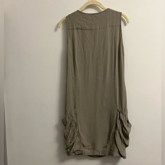 Paris Sleeveless Laurel Dress Sage Green Oversize Pockets - Picture 2 of 2